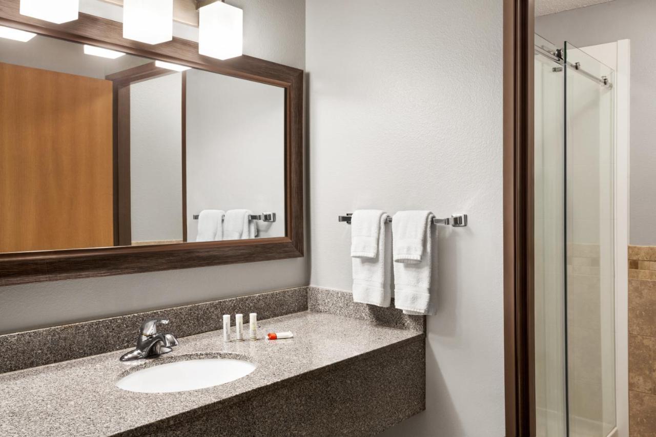 Americinn By Wyndham Sauk Centre Quarto foto
